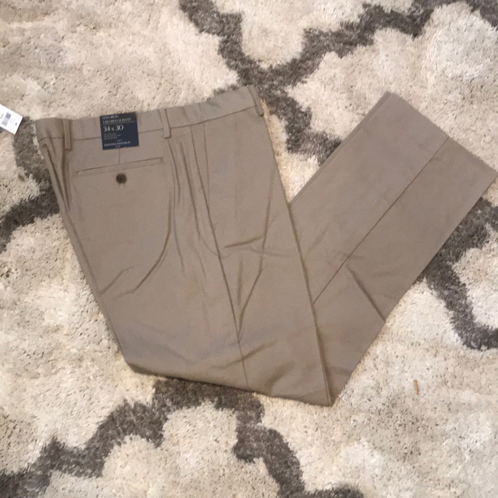 NWT Men’s banana republic tailored slim fit pants